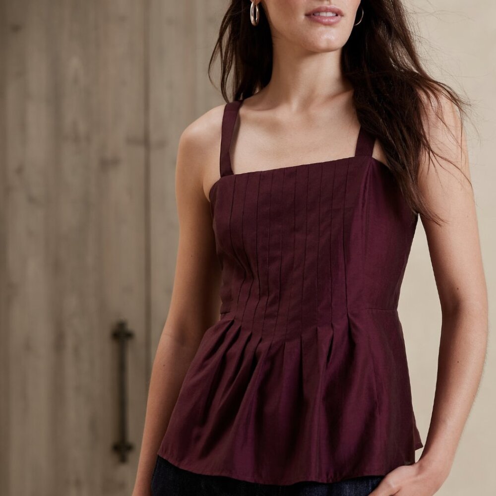 Banana Republic Pleated Camisole, Dark Cherry / Wine, Size 2